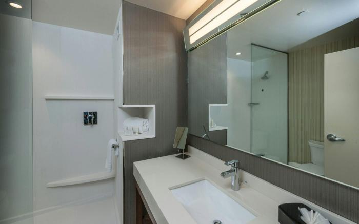 Courtyard by Marriott Boston Littleton