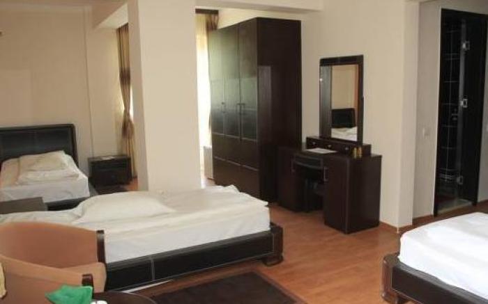 Hotel Dumbrava