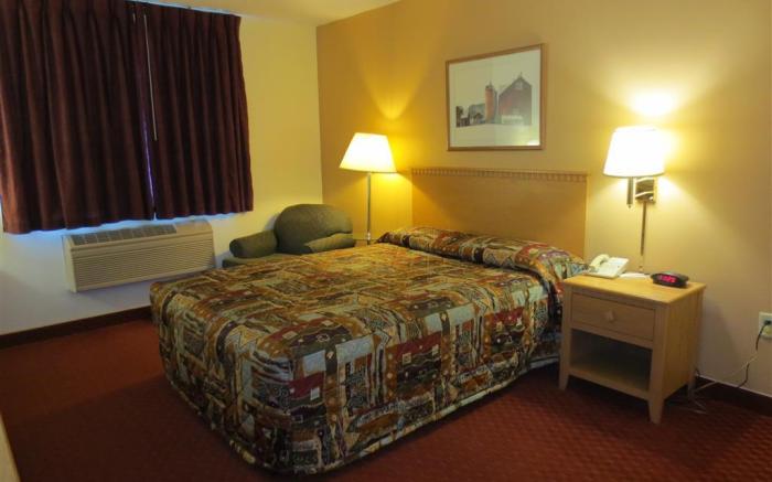 Americas Best Value Inn & Suites Spring Valley