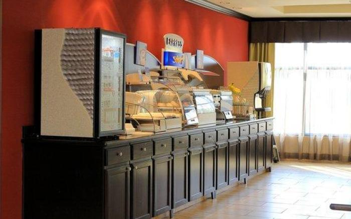 Holiday Inn Express Hotel & Suites Floresville By IHG