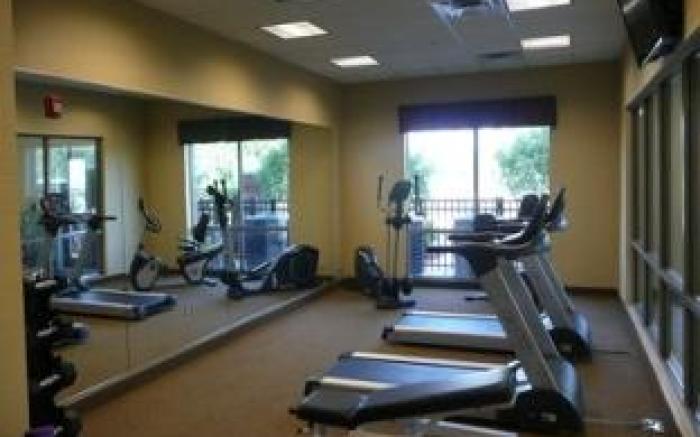 Holiday Inn Express Leland - Wilmington Area By IHG