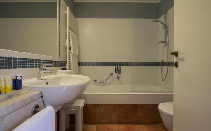 Tranquil Lantana Resort 2 Bedroom Apartments Sleeps 7