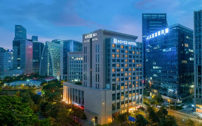 Royce Hotel