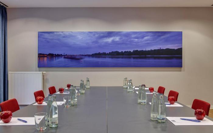 Holiday Inn Express Cologne Troisdorf By IHG