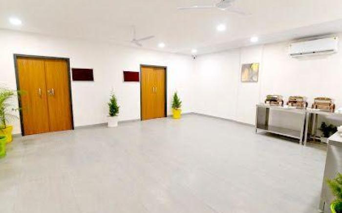 Carry Inn Indore