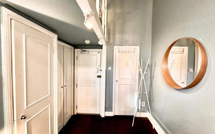 Kensington Gardens - Split Level Double Studio