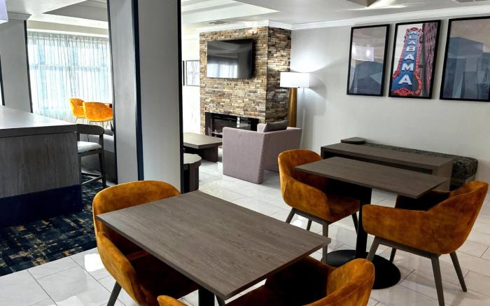 La Quinta Inn & Suites by Wyndham Bessemer