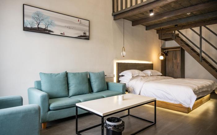 Ting Jian·Musu Private Soup Design Homestay (South Gate of Wuzhen Xizha Scenic Area)