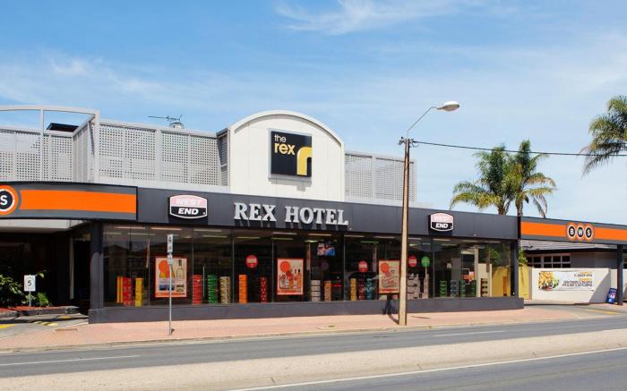 Rex Hotel