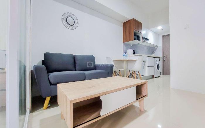 Simply 1BR @ Tamansari Bintaro Mansion By Travelio