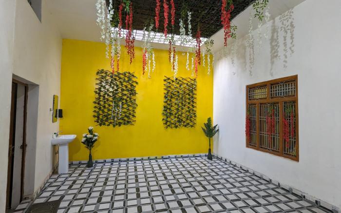 VASANT VIHAR HOME STAY INN