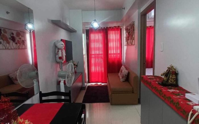 Staycation near MOA  by Cozypura with Pay Parking