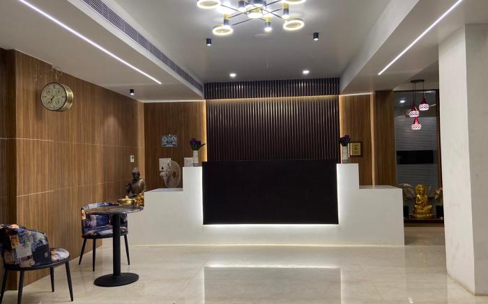 Le Shiv Executive Suite