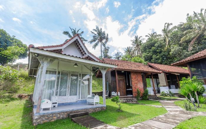 OYO 93748 Tungku Klui Hotel