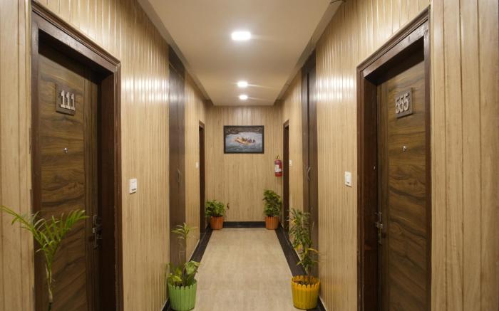 Hotel Royale Hills