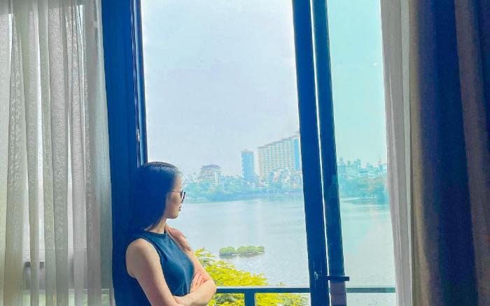 Windy Lakeview Studio Ha Noi