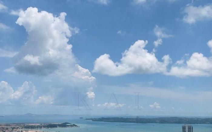 Pollux Habibie Lvl 52 Sea View w/Gym&Pool+Netflix