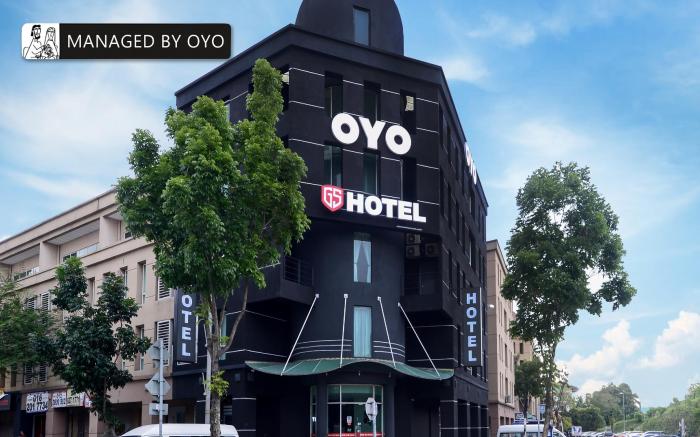 Super OYO GS Hotels Near Sunway Giza Mall