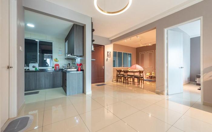 Cheerfull *FamilySuites*Cyberjaya *BabyCot*New