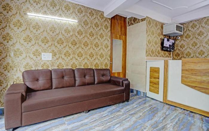 Umen Hotel Sector 66