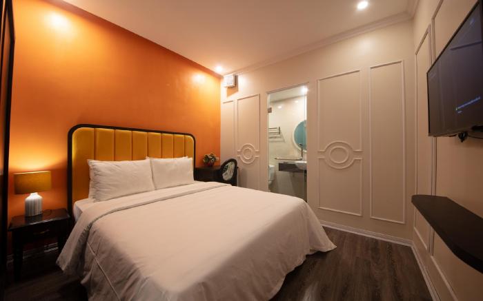 Omina Hanoi Hotel & Travel Tickets