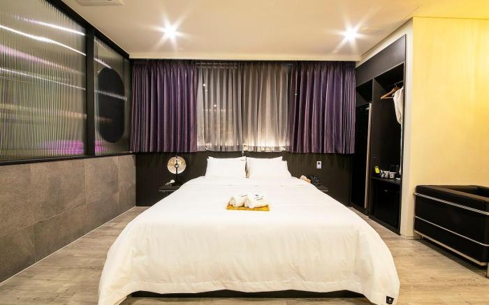 Epoche Hotel
