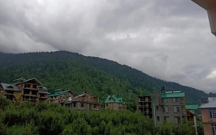 Tara Cottages