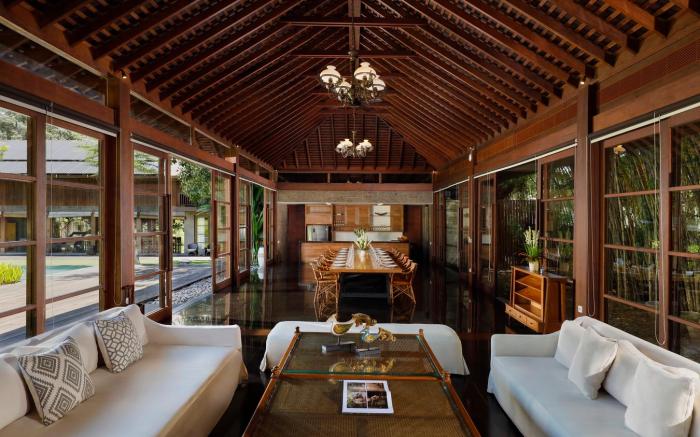 Amita Villa by Nakula