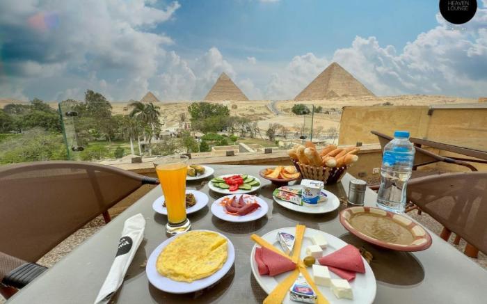 Queen Ash pyramids view