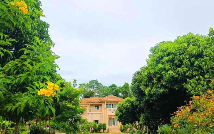 Baan Rak Trong Jai (Garden View)