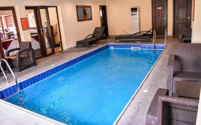 Sun Heaven Hotel Ikoyi