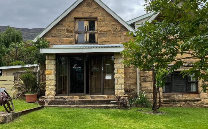 The Clarens Country House
