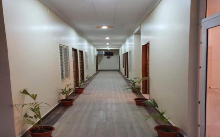 Goroomgo Mahadeva Homes Guest House Prayagraj