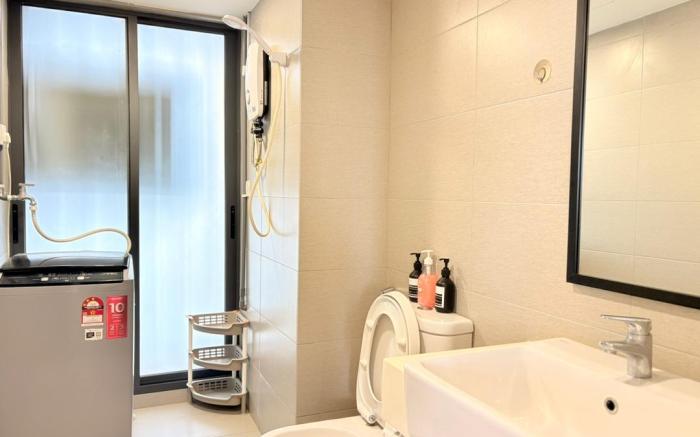 KL LOFT 2R7P Mrt Mall @Eko Cheras B.15.02