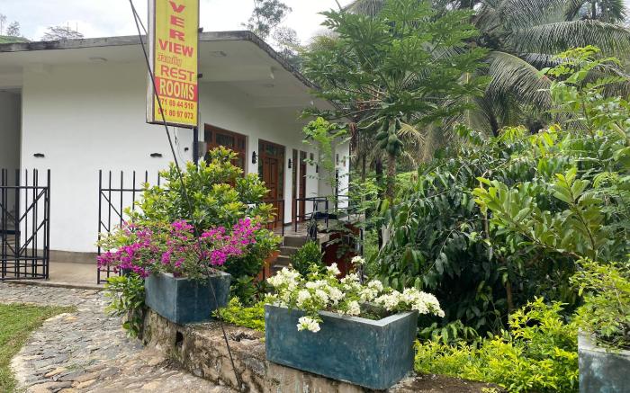 River View Family Rest