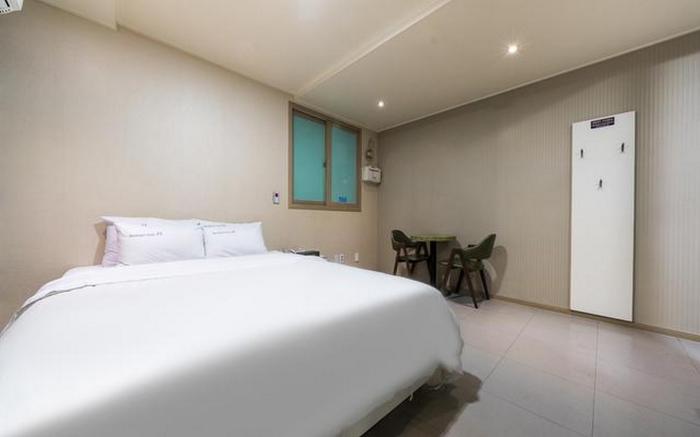 Jinju M Hotel