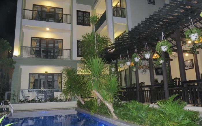 Starfruit Villa