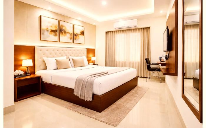 Goroomgo Hotel Tripletree Bhubaneswar