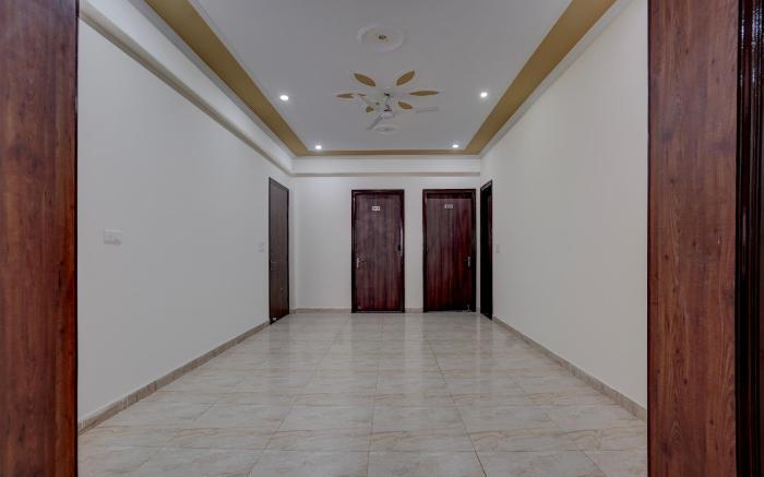Collection O Sunshine Corporate Suite