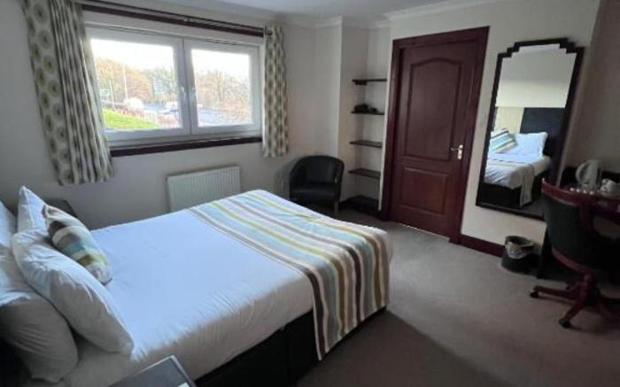 Lochway Hotel