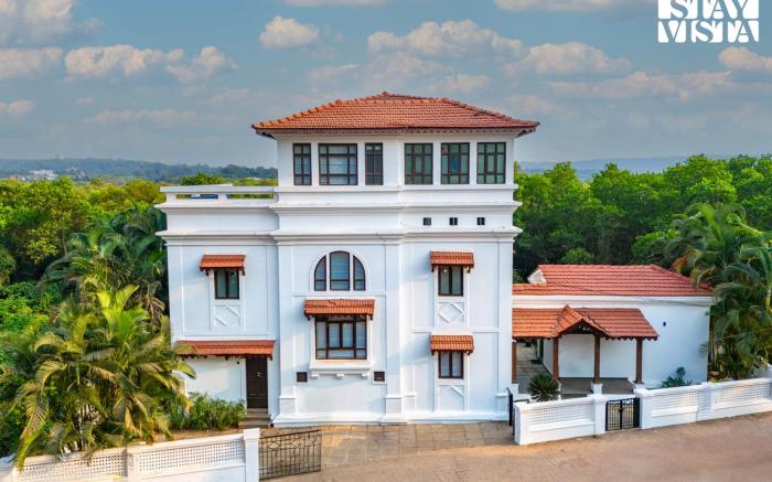StayVista at Villa Porto