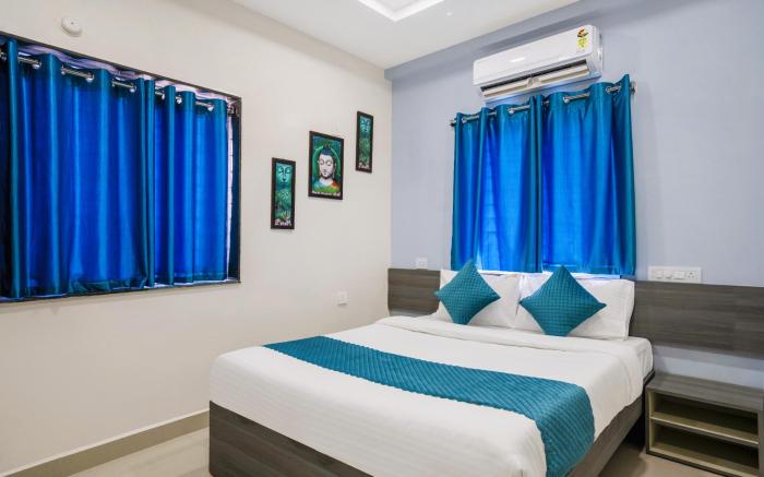 The Balcony Suites