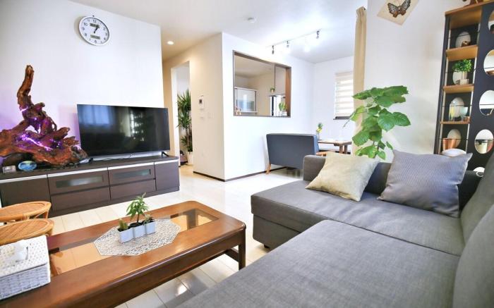 DXY51211 Spacious Private Home for 8 in Koiwa