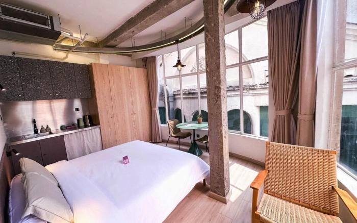 D1 Hotel Japanese Art Deco CBD 5.1 Premium Suite