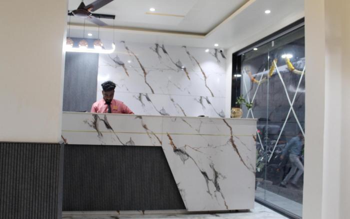 Hotel India Gate