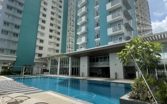 Mesavirre Bacolod 1BDM + Studios @ LOPEZ LUX