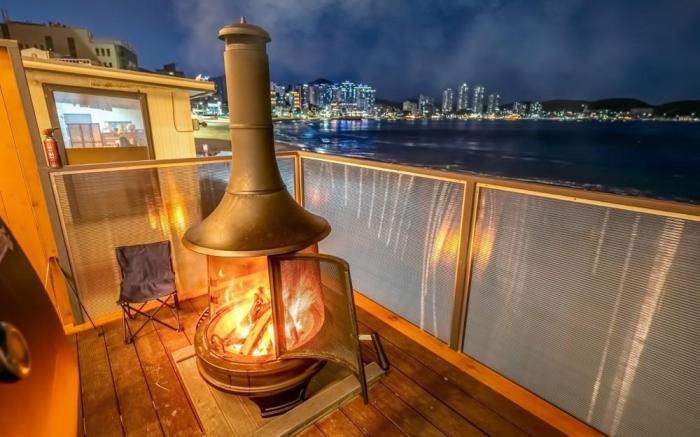 Busan Zio club caravan park