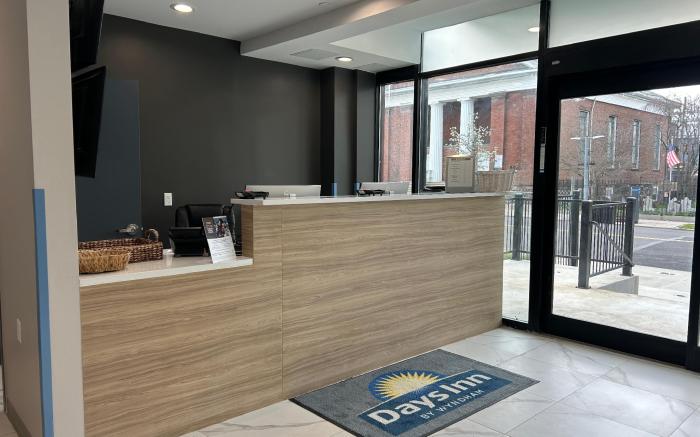 Days Inn by Wyndham Staten Island