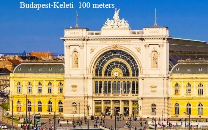 Center Apartment Season Flat for 19 people