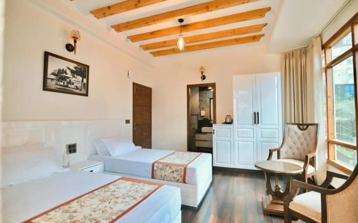 7oak Bed &Breakfast sanjauli shimla 